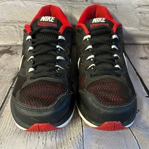 Nike Dual Fusion Run 3 Sneakers Men's Size US 9 Black & Red (653596-026)